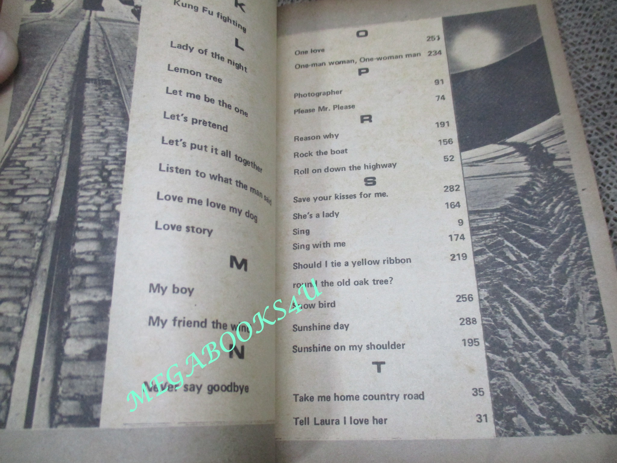 ตำรา เรียนอังกฤษจากเพลง ENGLISH FROM SONGS