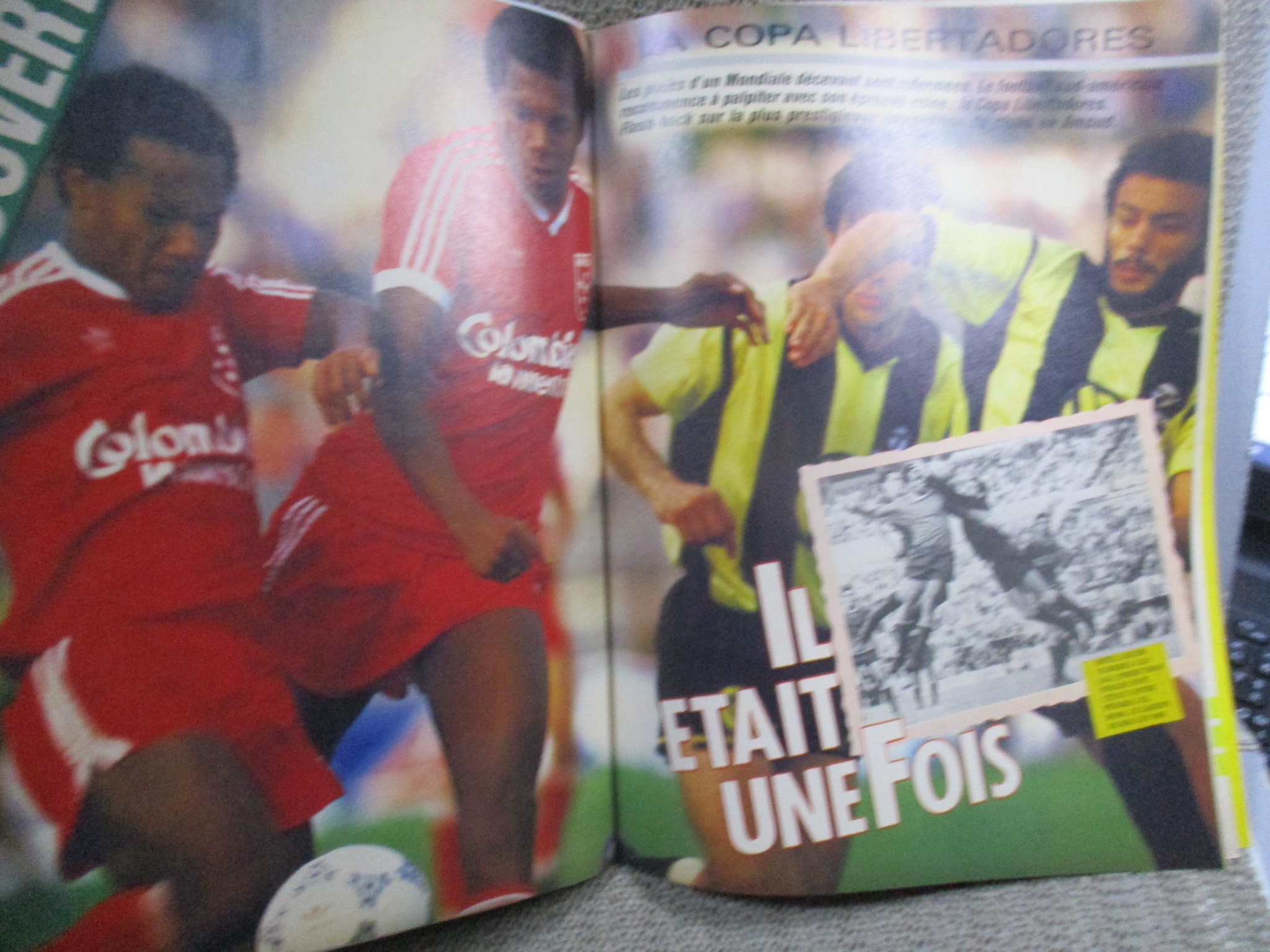 ONZE MONDIAL ไม่มีโปสเตอร์ ---สตาร์ซอคเกอร์ ฟุตบอล