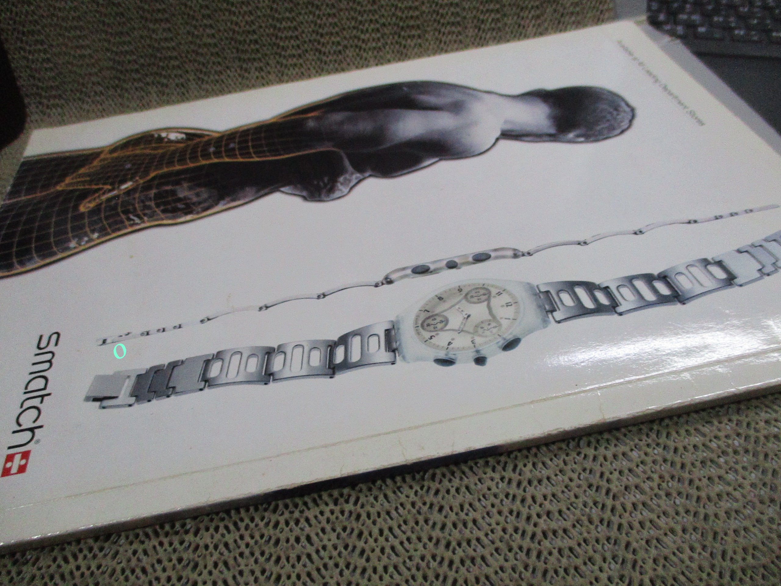 นิตยสาร DOOR DEK 03 นายแบบเดี่ยว มีแต่ภาพสีนายแบบประมาณ 10 หน้า ตัวกระดาษขาวดำไม่มี (เปิดหมด)