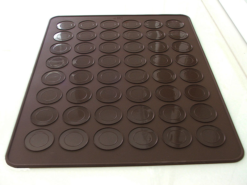 พิมพ์ซิลิโคนมาการองมาตราฐาน 48 หลุม