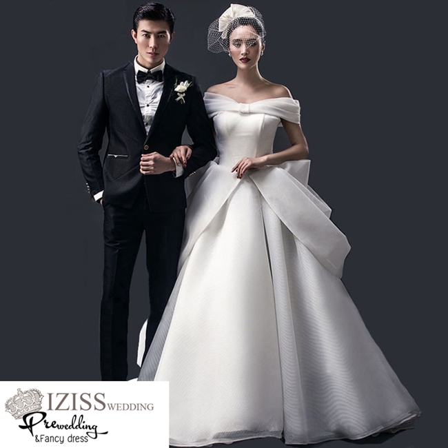 PW319 - **พร้อมส่งชุดผญ.ค่ะ** ชุดคู่ถ่ายพรีเวดดิ้ง (prewedding dress) & ชุดแต่งงานแฟนซี (Fancy wedding dress)ชายหญิง "ธีมชุดเจ้าสาวสีขาว-ดำ"
