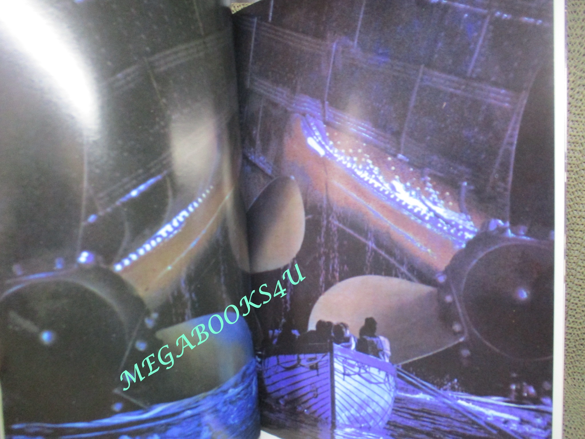 หนังสือ TITANIC FILM STORY ภาพสีทั้งเล่ม