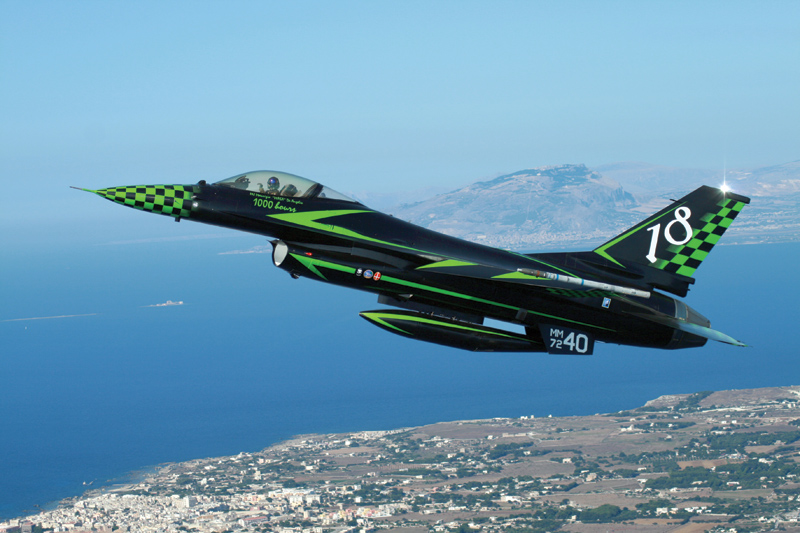 1/48 F-16 A / ADV SPECIAL COLORS