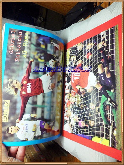 OC2204;นิตยสารฟุตบอลสตาร์ซอคเก้อร์,STAR'S SOCCER ปี2544 ฉบับที่10มีโปสเตอร์หน้ากลาง
