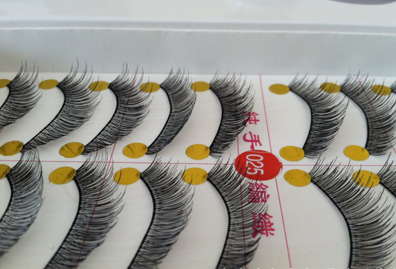 V-025 ขนตา(ราคาส่ง) ขั้นต่ำ 15 เเพ็ค คละเเบบได้