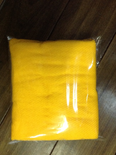 ผ้าห่มไหมพรมพระ สีเหลือง/ สีกรัก 120x180ซม ผืนละ 97 บาท ส่ง 100ผืน