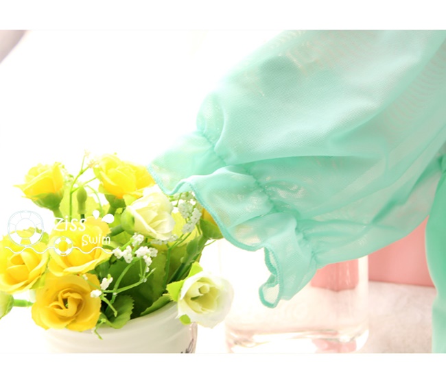 **พร้อมส่ง**บิกินี่ชุดว่ายน้ำวันพีซ one-piece สีเขียวมินต์ แขนตุ้กตา เล่นดีเทล sexy เล็กๆ ซีทรูช่วงเนินอกและแขน น่ารักไม่โป๊ สดใสรับลมทะเลสวยเหมือนแบบค่ะ