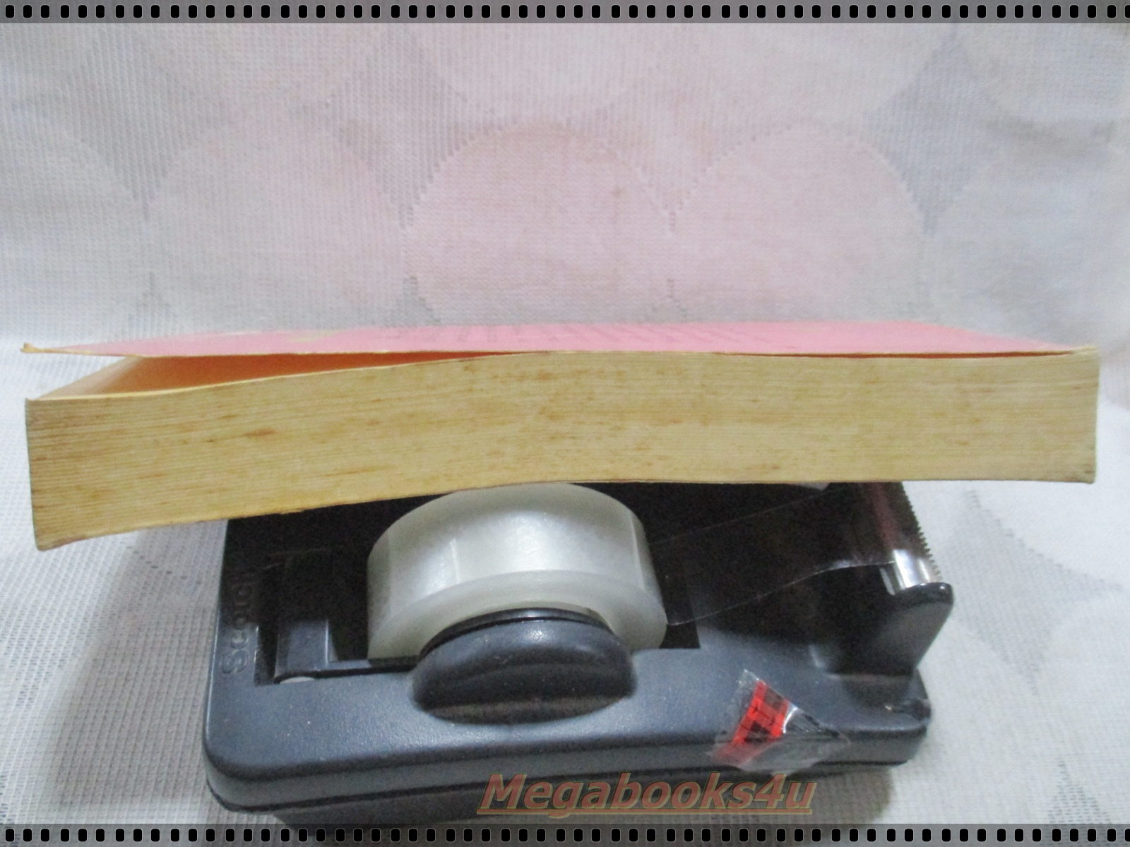 เทพบุตรเที่ยงคืน แปลโดย จิตอุษา