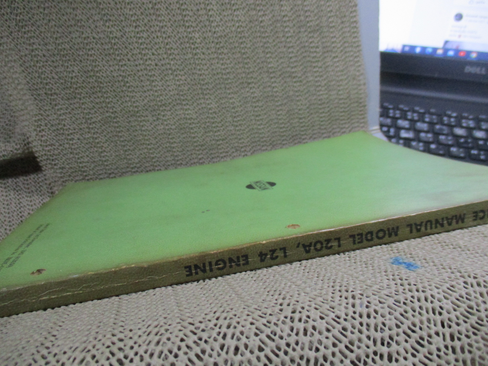 คู่มือซ่อมรถนิสสัน รถดัทสัน SERVICE MANUAL model L20A, L24 SERIES ENGINE / NISSAN MOTOR. / ตำหนิ ตัวหนังสือมีเจาะรูไว้ใส่แฟ้ม