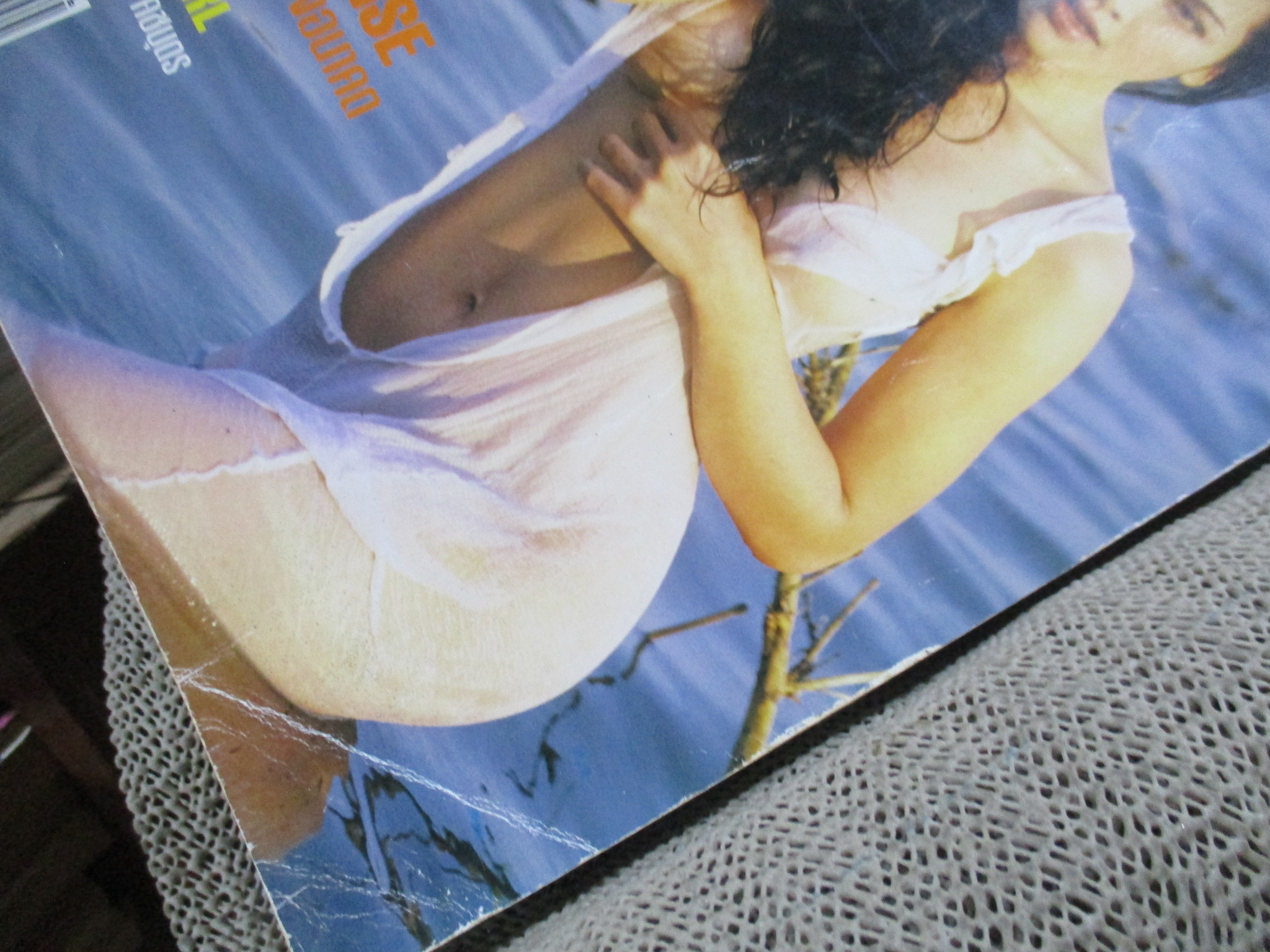 PENTHOUSE VOL.03 No.12 May 1997 สภาพปานกลาง ปกยับ สันปกเยินเล็กน้อย สภาพภายในดี