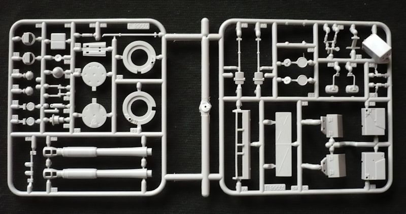 1/35 Kanonenjagdpanzer (KaJaPa) + Observation Version (BeobPz)