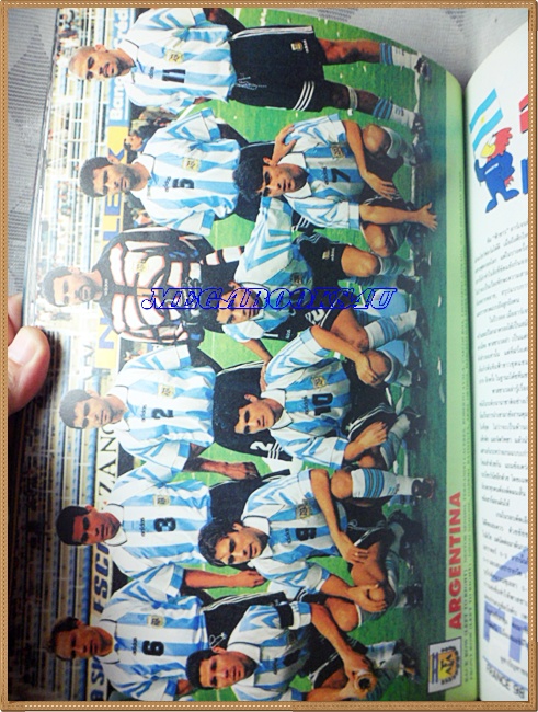 OC3503;นิตยสารฟุตบอลรีวิวฟุตบอลโลก1998 ฝรั่งเศส โดยสตาร์ซอคเก้อร์ สภาพสวย