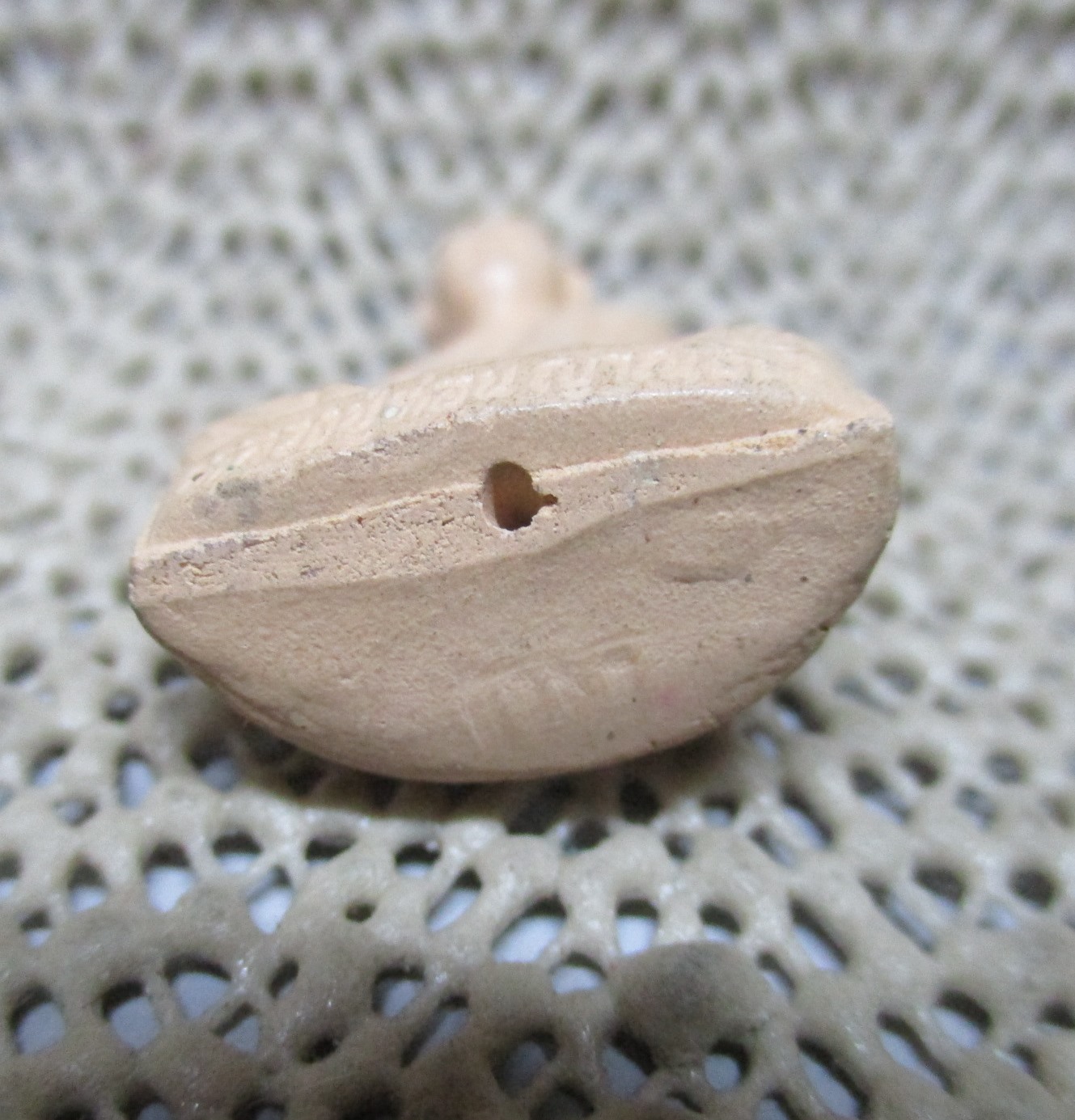 พระผงรูปเหมือน หลวงปู่ท่อน ญาณธโร วัดศรีอภัยวัน จ.เลย