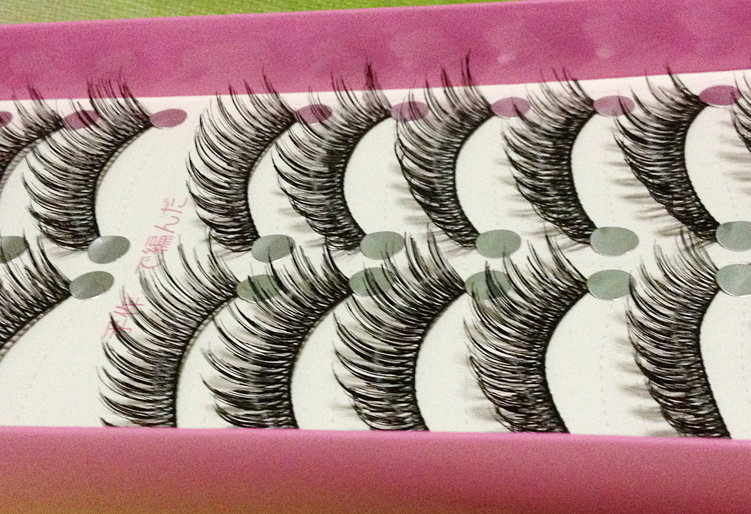 HS-25# ขนตา(ขายปลีก) เเพ็คละ 10 คู่