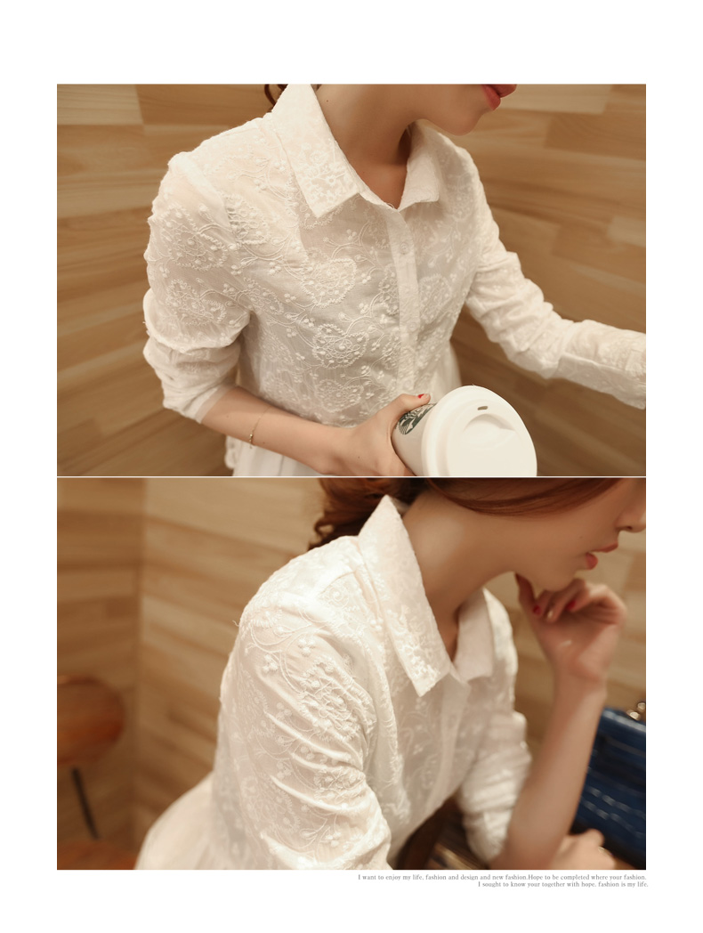 **หมดค่ะ**เสื้อลูกไม้ลายนูนใบไม้ช่วงอกแขนกึ่งยาวสีขาว ดีเทลฉลุลายวงกลมช่วงปลาย เนื้อผ้านูนสวยเนื้อนิ่ม สวยคุณภาพดีเหมือนแบบค่ะ