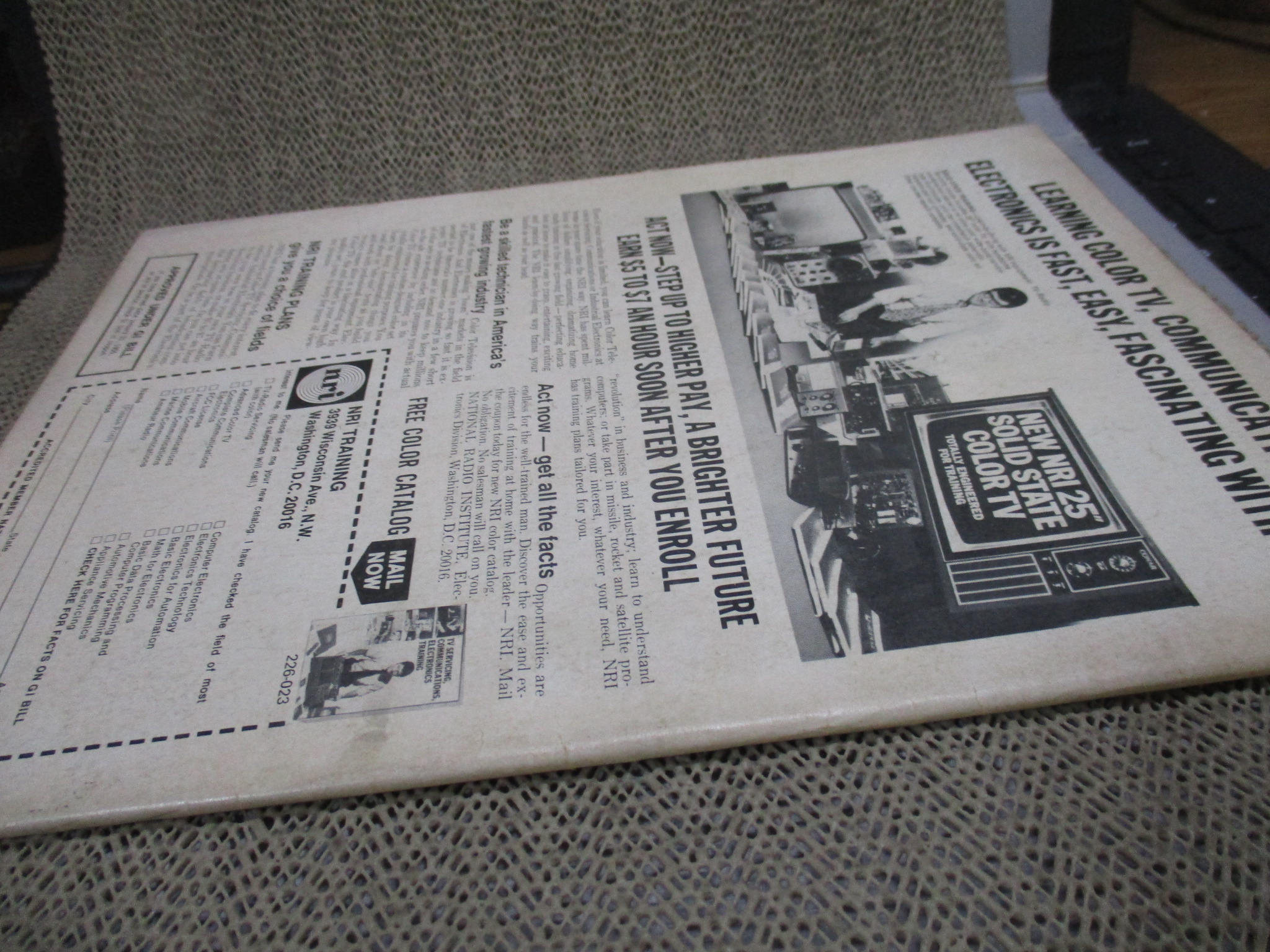 นิตยสาร DARLING; FEB1973