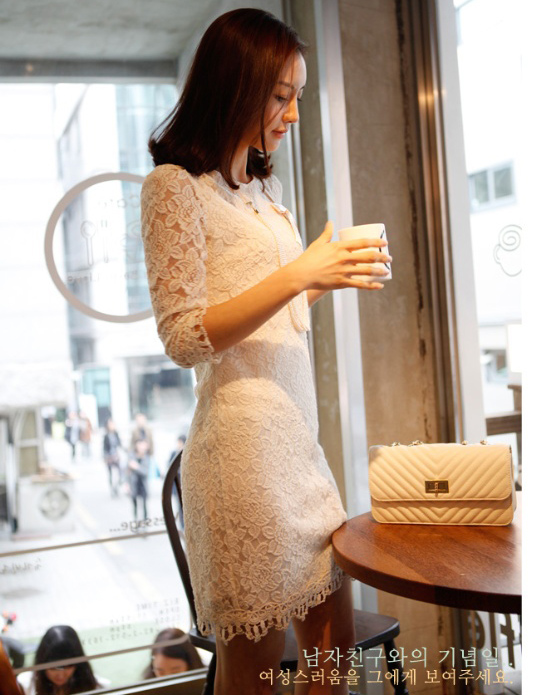 **หมดค่ะ**เดรสผ้าลูกไม้เกรด A ทั้งชุด หรูหราไฮโซมากๆค่ะ