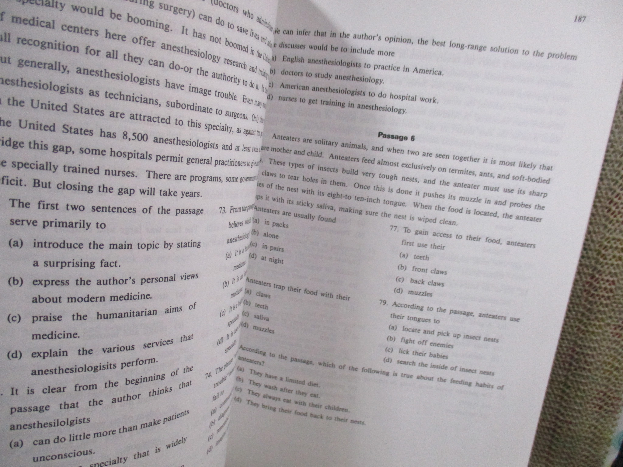 เตรียมสอบ TU-GET ภาษาอังกฤษเข้ามหาวิทยาลัยธรรมศาสตร์ / DR.SUTIN POOLSAWAD / TGRE / ด้านในสะอาด ไม่มีรอยขีดเขียน /