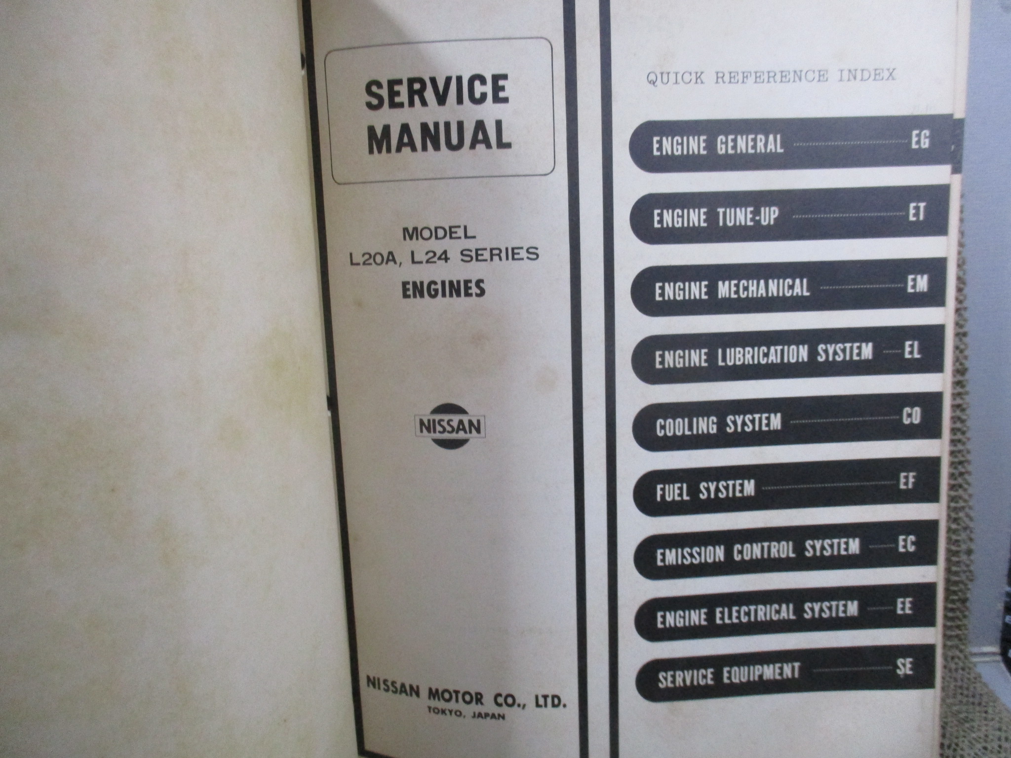 คู่มือซ่อมรถนิสสัน รถดัทสัน SERVICE MANUAL model L20A, L24 SERIES ENGINE / NISSAN MOTOR. / ตำหนิ ตัวหนังสือมีเจาะรูไว้ใส่แฟ้ม