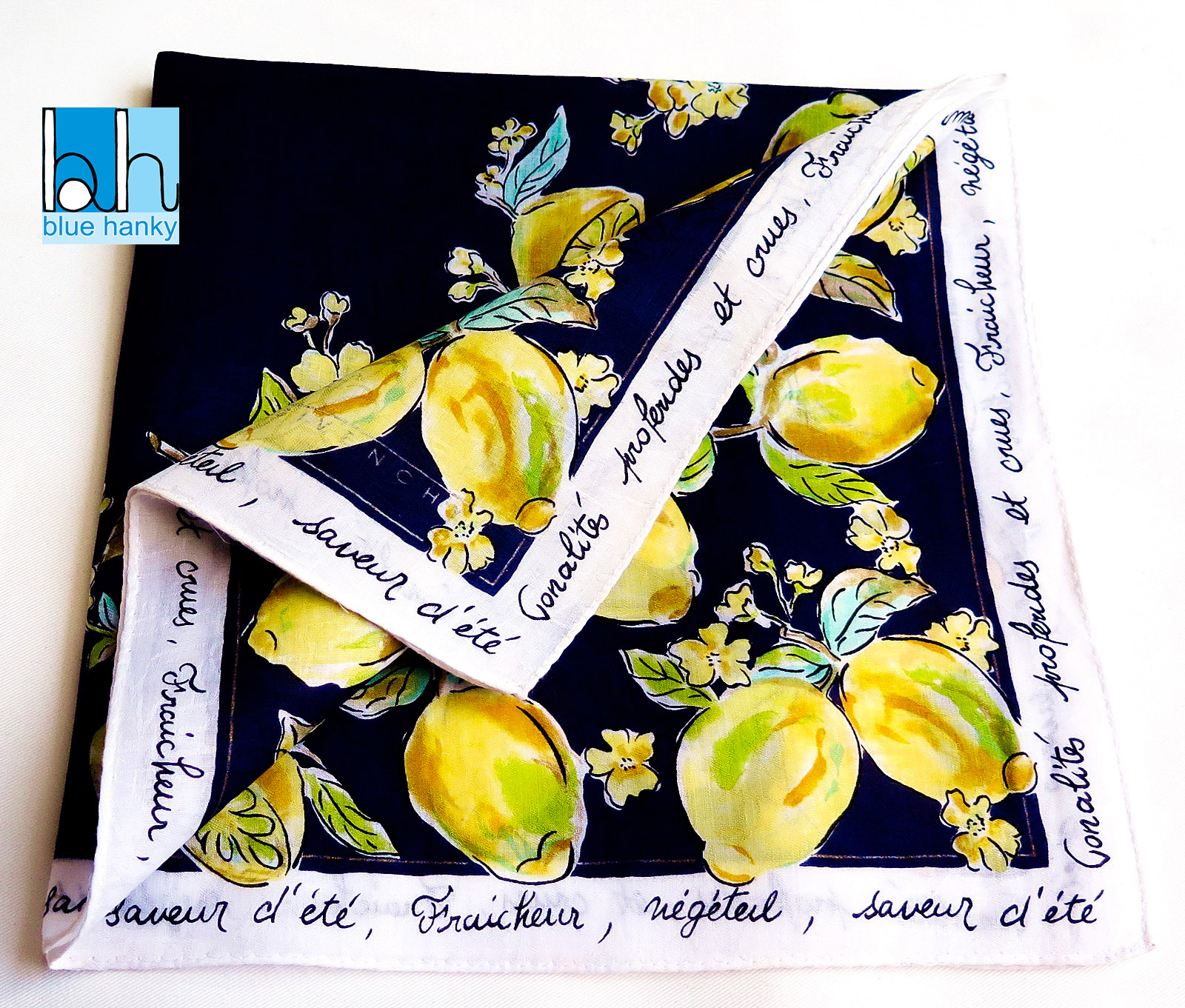 #195 19" ผ้าเช็ดหน้ามือ2 สภาพดี ผ้าเช็ดหน้าผืนใหญ่