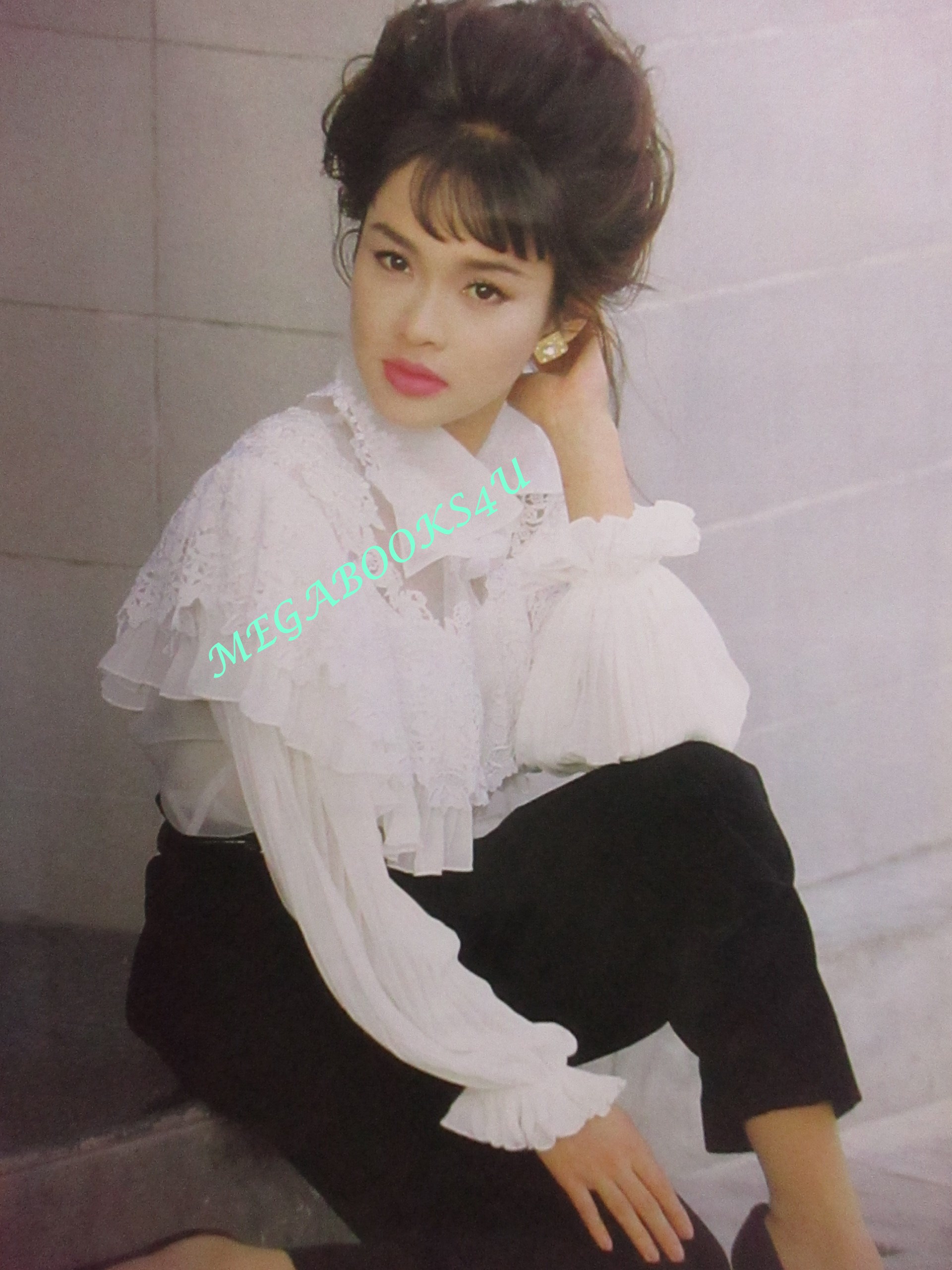 นิตยสารขวัญเรือน ฉบับที่450 ปี2533 ปก ใหม่ เจริญปุระ คุยกับ ชนากานต์ ชัยศรี มิสไทยแลนด์ 1990