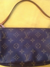 Used Lv Pochette monogram