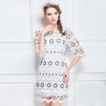 ***หมดค่ะ***เดรสไสตล์เกาหลี ดีเทลผ้าลูกไม้ทอลาย ทรงตรงสวยเว้าเอวนิดๆๆ คอกลม แขนสามส่วน มีซับใน การตัดเย็บเรียบร้อย คุณภาพดีค่ะ