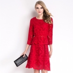 **พร้อมส่ง**ชุดลูกไม้แขนยาวสีแดงใส่ทำงาน เพื่อนเจ้าสาว แบ่งเ็นเสื้อ+กระโปรง ฉลุลายดอกไม้ สวยคุณภาพดีเหมือนแบบค่ะ