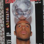 เวิลด์ซอคเกอร์ ฉบับที่43 ปี2547 ตำหนิ หน้าหลังไม่มี