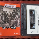 เทปเพลงสากล ACCEPT อัลบั้ม EAT THE HEAT