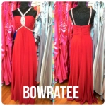 ชุดราตรียาวแดง