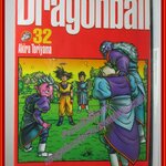 การ์ตูนบ้าน Dragonball ดราก้อนบอล Big Book เล่ม32 สนพ.เนชั่น มีจุดเหลืองประปราย มีรอยเทปกาวติดที่ปกรองด้านใน