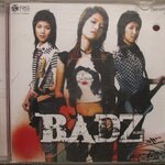 ซีดีเพลงไทยสากล แบดซ์ BADZ อัลบั้ม BADZ // ปกสวย แผ่นสวย มีรอยนิดเดียว ปกเจาะ