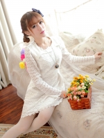 ***พร้อมส่งไซส์ L***เดรสผ้าลูกไม้สีขาวสุดหรู แขนยาว มีซับใน ซิบด้านหลังลำตัว คอเสื้อ ด้านข้างลำตัว และด้านหลัง เป็นผ้าคอตตอนผสมมีลายในตัว สวยเหมือนแบบค่ะ