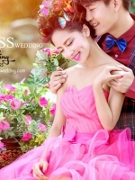 PW315 **พร้อมส่งเฉพาะชุดผู้หญิง** ชุดคู่ถ่ายพรีเวดดิ้ง (prewedding dress) & ชุดแต่งงานแฟนซี (Fancy wedding dress)ชายหญิง "ธีมสีชมพู-แดงน้ำเงิน"