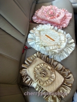 ที่ใส่กล่องทิชชูผ้าต่วน เย็บด้วยดิ้นทอง มีระบาย สวยหรู