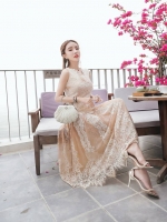 **หมดค่ะ**เดรสยาวผ้าลูกไม้สุดหรูสีครีมเข้ม แขนกุด ลายของผ้าลูกไม้งดงามตามแบบ มีซับใน ซิบด้านหลังลำตัว สวยมากๆๆค่ะ