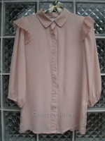(หมดแล้วจ้า!!) เสื้อเกาหลี ผ้าชีฟอง สีชมพู แขนจั๊ม มีระบายที่ไหล่น่ารัก