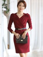 ***พร้อมส่ง L***เดรสทำงานแฟชั่นแขนยาวสีแดงเลือดหมู คอวี จับจีบช่วงอก ช่วงต้นไหล่ทั้งสองข้างจับรูด สวยเหมือนแบบค่ะ