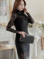 **หมดค่ะ**เดรสสั้นออกงาน ผ้าลูกไม้แขนยาวสีดำ ซีทรูมีซับใน เข้ารูปช่วงอกและเอว สวยเซ็กซี่ เหมือนแบบใส่แล้วดูหรูหราไฮโซมากๆค่ะ