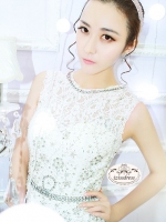 ***หมดค่ะ***จั้มสูทผ้าลูกไม้สีขาว ปักพลอยตกแต่งที่ตัวเสื้อ มีซับใน สวยเหมือนแบบ 100%ค่ะ