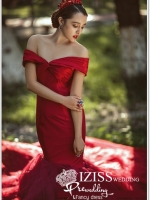 PW324 - **พรีออเดอร์ค่ะ** ชุดคู่ถ่ายพรีเวดดิ้ง (prewedding dress) & ชุดแต่งงานแฟนซี (Fancy wedding dress)ชายหญิง "ธีมชุดเจ้าสาวสีแดง"