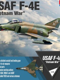 1/32 McDonald Douglas F-4E Phantom USAF Vietnam