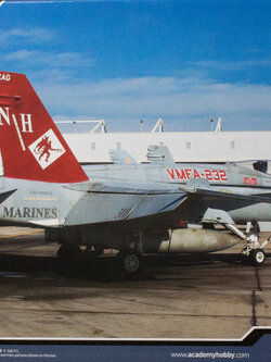 1/72 USMC F/A-18A+ "VMFA-232 Red Devils"