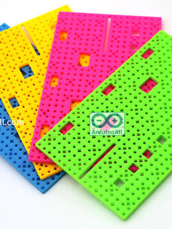 แผ่นพลาสติกเจาะรู ขนาด 85x140mm สีเหลือง