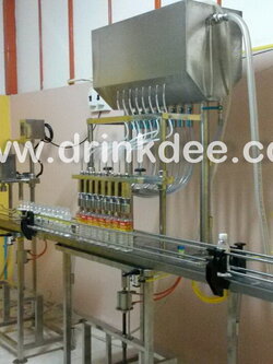 เครื่องบรรจุขวด กึ่งอัตโนมัติ 6 หัวจ่าย