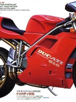 1/12 Ducati 916