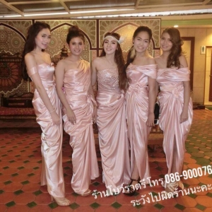 ให้เช่าชุดไปงานแต่งงาน